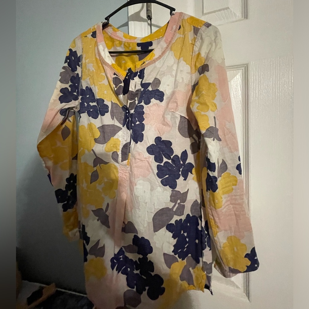 Super cute Boden top